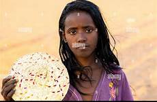sudanese girl sudan portrait meroe northern state stock alamy