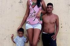 elisane tallest brazil husband kongsi tertinggi dunia punca shorter bukan genetik carvalho