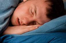 sleep teens teen hours sleeping teenager need tired wake why istock