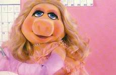 piggy miss pink muppets quotes muppet ms pig meme visit poses saved im yahoo ready search kermit show pose poster
