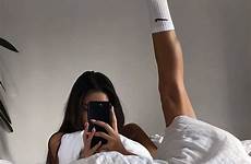 selfie insta poses instagram photography body bed aesthetic fitness girl women choose board