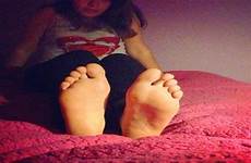 feet girlfriend hodgetwins