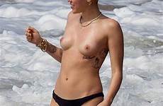 miley cyrus topless nude naked skinny dipping swimming celebrity beach famous sex