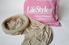 condom pillow spania kondom sacos acampadas camisinha blanket condoms gigante dormir weirdest originales tus koleksi sac coloque absolument sacs couchages