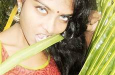 indian hottest romantic eyes girl part beautiful girls