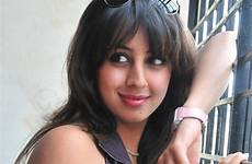 indian nri sexy girl sanjjanaa desi blogthis email twitter beauties