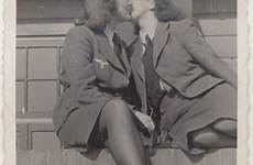 german women lesbian lesbians vintage war kissing wwii two girls luftwaffe history old during 1945 female loving helferinnen ww2 flak