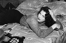 hollywood celebrities bed old ava glamorous beds stars gardner painfully lounging their celebrity choose board