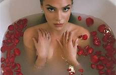 alissa violet nude naked rose covering her petals hands model breasts bath sexy star instagram alissaviolet thefappening fappening 4m subscribers