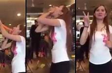balloon long swallowing girl viral goes foot because course video youtu