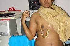 naked nude aunty indian sex tamil sexy south busty mallu mature bhabhi bath village desifakes girls disha hairy ki actress