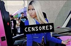 minaj nicki nip slips wardrobe malfunctions