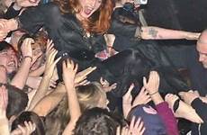 crowd groped singer florence crowdsurfing while surf during welch machine leeds uni screamed ball summer help star