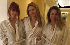 bella thorne family kaili sisters siblings danielle starlet disney know her do