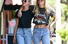 miley cyrus kaitlynn yeni simpson cody pda alike breakup grabbing birlikte sevgilisi brody afternoon stroll arms shotgun haberleri scandali pazza