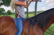 cowgirl cowgirls cowboy wife conservative ifunny waffen reiten frauen