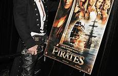 evan stone pirates film arrivals premiere attends playground adam actor adult digital xxx egyptian eve rated theatre hollywood 2005 production