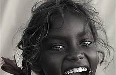 aboriginal nude girl australian beautiful children people australia aborigine teens eyes smile australians indigenous first portrait stunning faces island tits