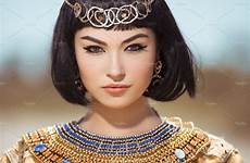 cleopatra femme egyptienne egyptische belle egiziana coiffure zoals openlucht mooie gradisce creativemarket nefertiti cleopatre rasanya mesir zaman hidup seperti kuno