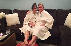 spa daughter mom mother time ohm relaxing quality massages lounge nyc make mothers feel special getting gift
