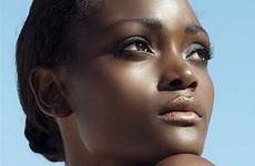 ragazze colore scura belle nere pelle eternal skinned ethnic mujeres maquillajes divina luzcas africana bellissime guapas darla hardy