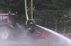 water gif hose giphy madu haves bulan must night first demonstrates firefighting robotic japan speaker portable snake