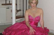 transgender dressing crossdresser pageant jurken satijnen womanless bettany