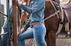 rodeo cowgirls fashionistas jena knowles especially list sevens savannah nfr