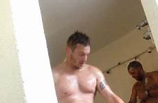 rugby locker grosso nudo cazzo maturo docce giocatore tumbex caught myownprivatelockerroom rugger amateurs