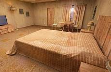 motel room dirty 3d hourly rentals available features