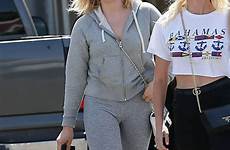 grace chloe moretz camel toe tight work celebrity gear malfunction wardrobe express suffers fitting gc