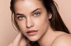 palvin armani theplace2 retrato celebrityhive garcia