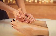 massage foot give feet
