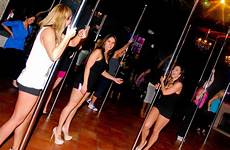 pole strippers real dancing vegas las stripper moves dance choose board class outfits