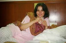 desi girls pakistani beautiful bedroom hot women sexy housewife pretty cute choose board punjabi