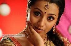 trisha krishnan saree actress expressions half tamil cute hot indian telugu hq beautiful 2009 movie south stills latest session rare