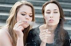 passivo fumo teens tobacco ingrassare cigarette smokers sigarette roken fanno joins brothers liever nicotine