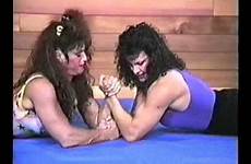 thea armwrestling girls