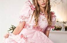 cute frilly pink lolita maids šaty