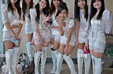 thai tailandia thailandesi ragazze posing gruppo telecamera posa