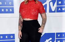 kailyn lowry wardrobe malfunction carpet red suffers mtv vma getty