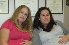 pregnant daughter mother mom both her cnn battle brizendine nancy kayla yost had