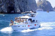 boat tour vip private