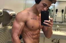 colton wergin selfie masculinos cuerpos inspirar entrenamientos tus marcados gimnasio el124