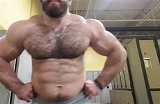 hairy pecs muscle bodybuilder flexing chest beast cocky arms thisvid rating