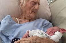 grandmother passes heartwarming dies