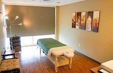 massage room therapy decor colors choose board bed