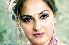 jaya prada old actress jayaprada bollywood beautiful young indian hot telugu india indiatimes russian filmi duniya most
