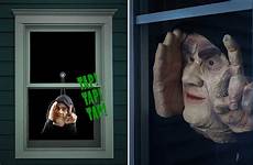 window peeping tom tapping prank activated improve motion halloween display figure eteknix