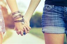 holding hands her woman teens other